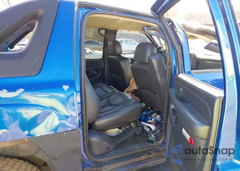 2002 Chevrolet Avalanche 1500 z USA, uszkodzony, nr VIN 3GNEK13T02G149090